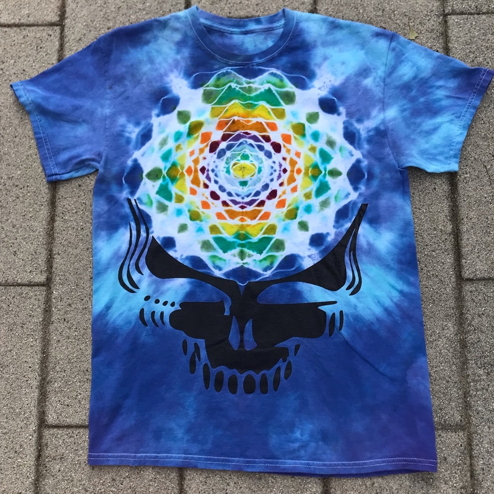 Tying Alchemist Stealie Mandala T-Shirt. Brand new all cotton.